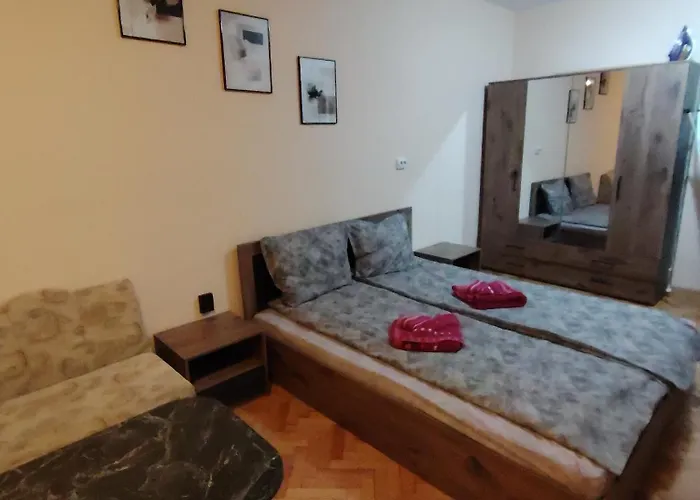 Mercury בית הארחה